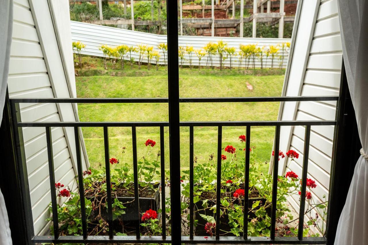 Hostyn - Star 211 - Charme E Sossego Em Triplex No Capivari Apartamento