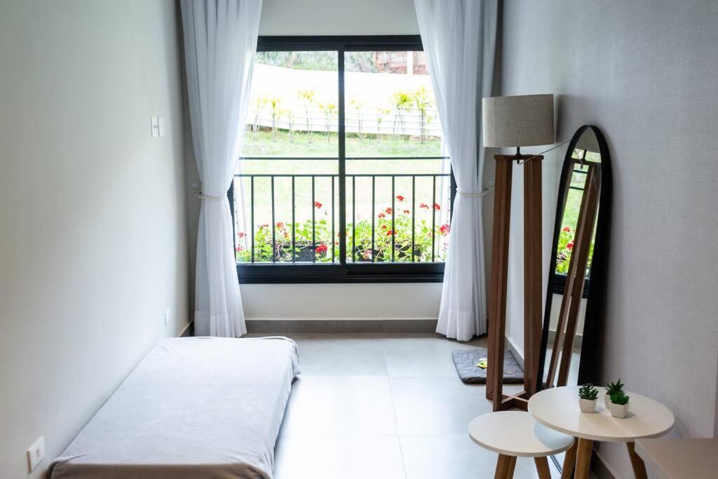Hostyn - Star 211 - Charme E Sossego Em Triplex No Capivari Apartment *